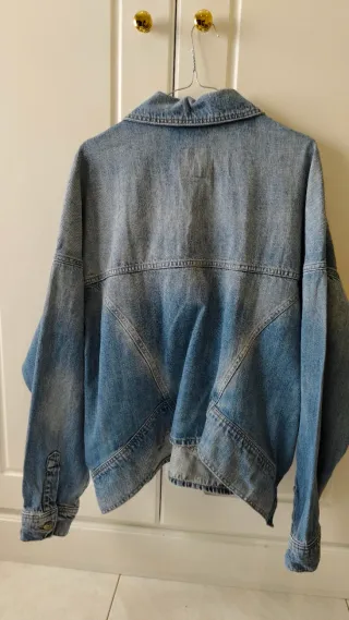 Cazadora tejana Zara