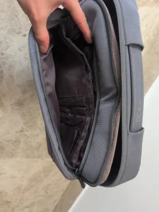 Maletín para portátil gris