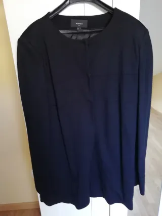 Abrigo Mango punto minimalista negro