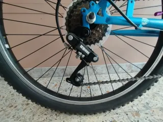 Bicicleta infantil azul