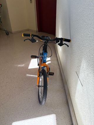 Bicicleta infantil B-PRO 16 azul y naranja