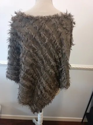 Poncho pelo conejo talla M