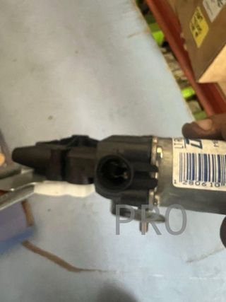 Elevalunas renault scenic izquierdo nuevo