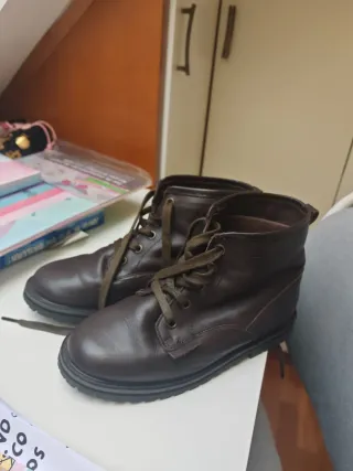 Stivali unisex in pelle