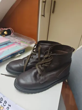 Stivali unisex in pelle