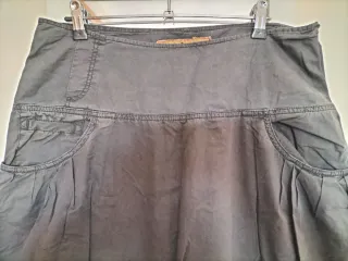 Pantalón bombacho negro-gris