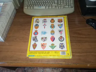 MUNDICROMO 20002. LAS FICHAS DE LA LIGA 2001/2002