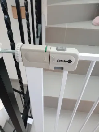 Barrera de seguridad para escaleras