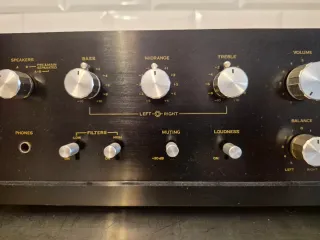 Amplificatore stereo Sansui AU-666 nero
