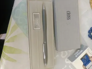 Bolígrafo Cross nuevo