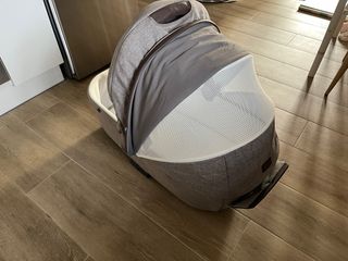 Capazo Cuna Inglesina.