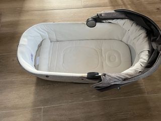 Capazo Cuna Inglesina.