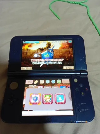 Nintendo 3DS XL Azul + Cargador