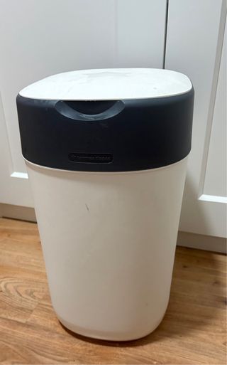 Contenedor de pañales Tommee Tippee