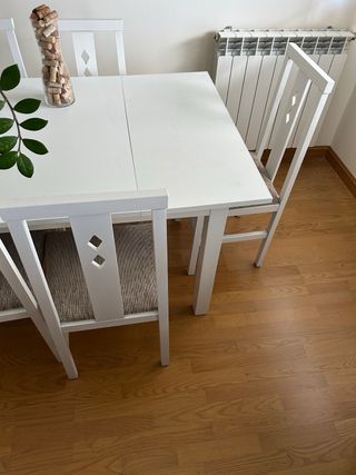 Mesa y 6 Sillas Comedor Blancas