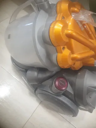 Aspirapolvere Dyson - Buone condizioni