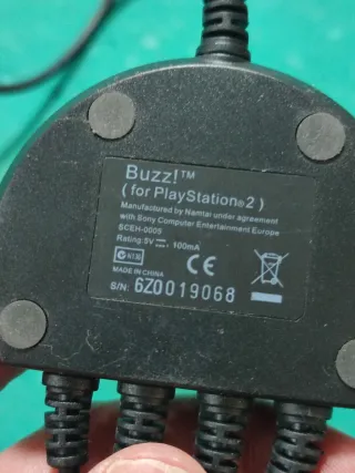 Buzz! Pulsadores PS2 (4 mandos)