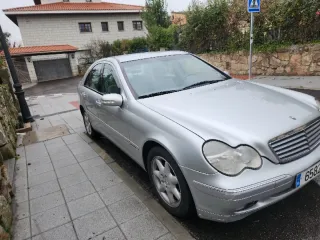 Mercedes-Benz Clase C 2001