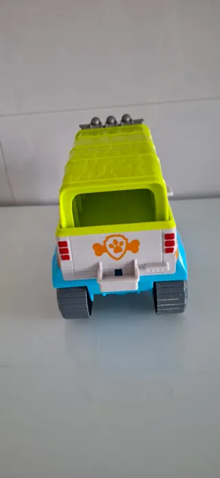 Camión La Patrulla Canina