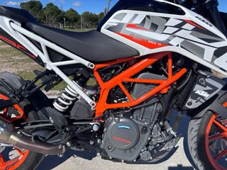 KTM 390 Duke