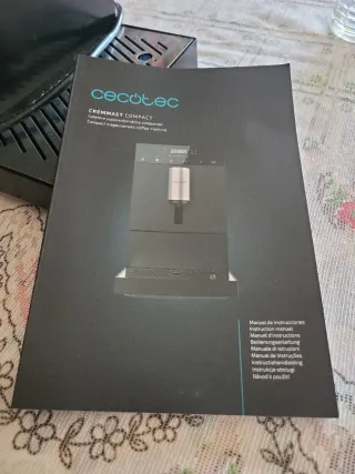 Cafetera Cecotec Cremmaet Compact Negra