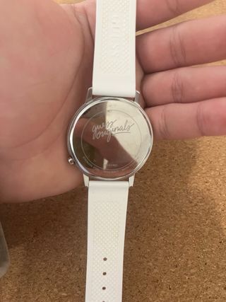 Reloj Guess Blanco