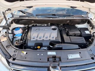 Volkswagen Touran 2015