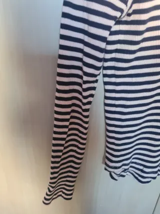 Camiseta Zara de rayas cuello alto