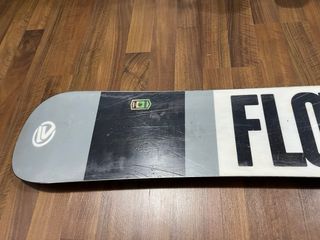 Tabla Snowboard Flow Merc