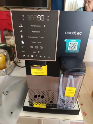 Cafetera Cecotec Superautomatica
