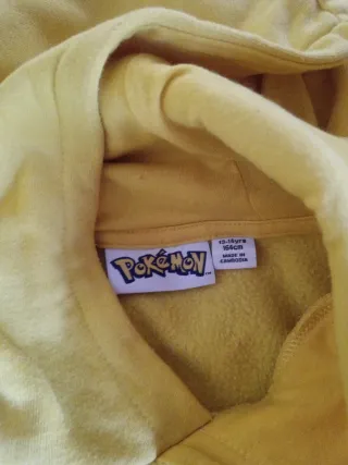 Sudadera Pokémon Charizard Amarilla