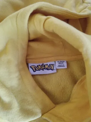 Sudadera Pokémon Charizard Amarilla