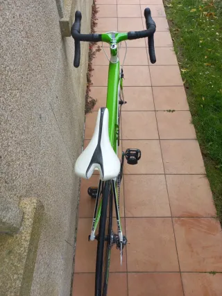 Bicicleta de carretera Trek madone five series