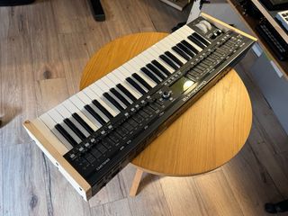 Behringer DeepMind 12 Sintetizador
