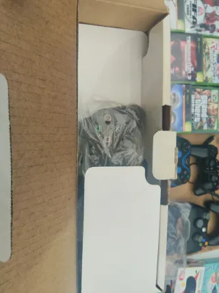 Consola Sony PS3 12GB + Disco Duro 200GB