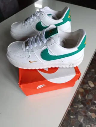Zapatillas Nike Air Force 1 Blancas Verdes