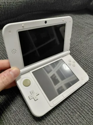 Consola Nintendo 3DS LL Jap Dragon Quest M. 2