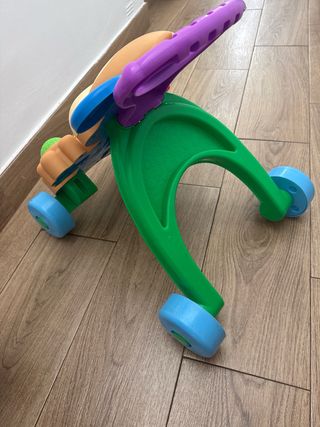 Correpasillos Fisher Price Perro