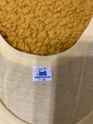 Camiseta interior amarilla años 80