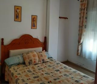 Cama de matrimonio de madera