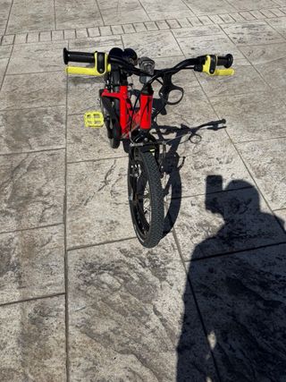 Bicicleta niño infantil aluminio 16 roja