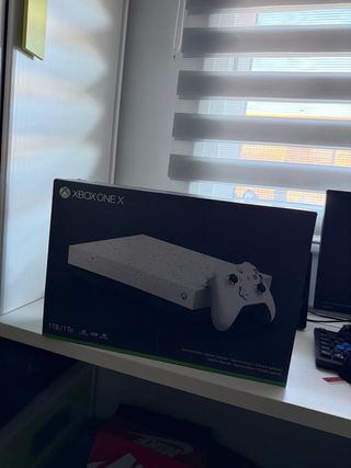 Xbox one x hyperspace 1t special edition