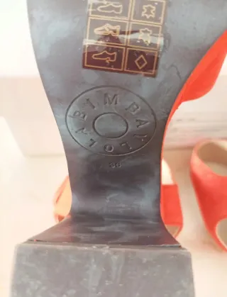 Bimba y Lola Sandalias Ante Naranja Talla 36