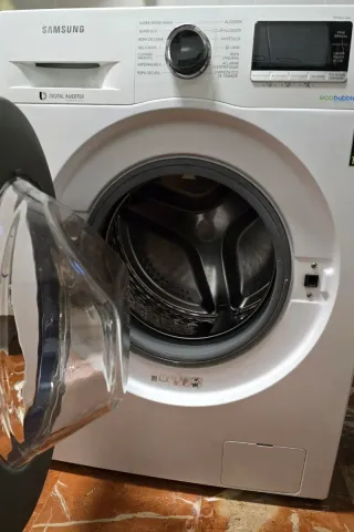 Lavadora Samsung EcoBubble 9kg WW90J6410CW