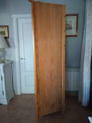 Alacena esquinera de pino