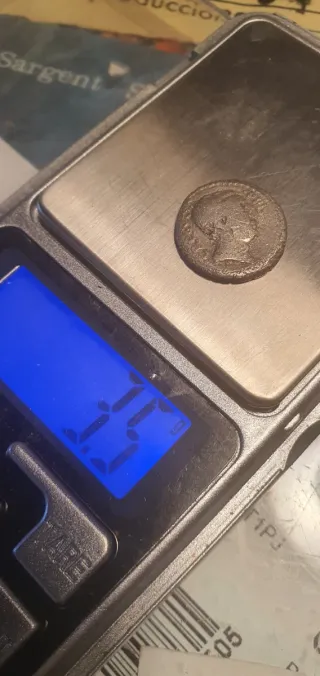 Denario Republicano Gens Livineia.