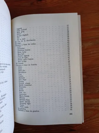 Todo Sobre Cocktails (Spanish Edition)