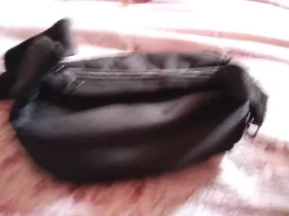 Marsupio nero e beige