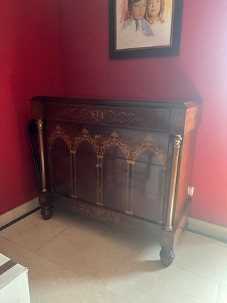 Dormitorio de matrimonio clásico madera