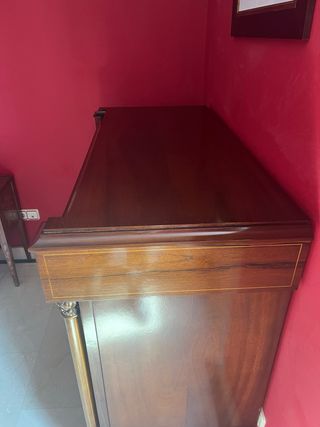 Dormitorio de matrimonio clásico madera